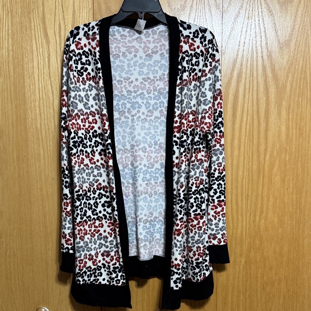 Honeyme Leopard Print Cardigan in Black, Red, and Gray